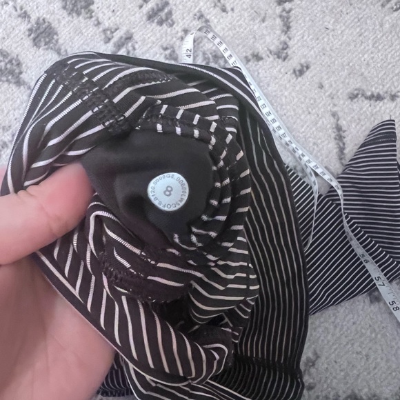 Lululemon Leggings Sz8 - Picture 5 of 6